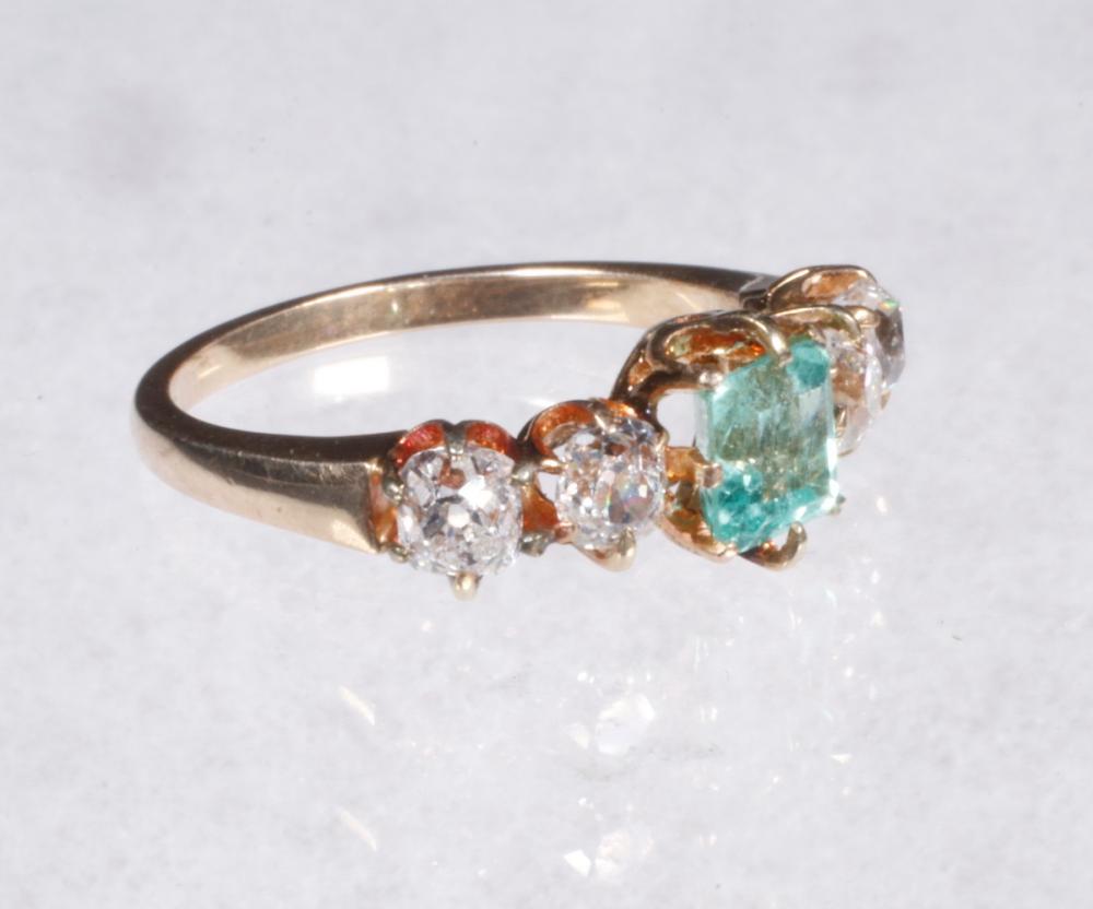 Auction comp thumbnail for ANTIQUE 14K GOLD, EMERALD AND DIAMOND LADY'S RING (Thomaston Place Auction Galleries, Lot 4009)