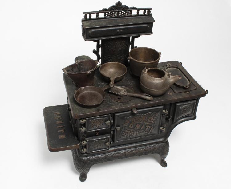 Auction comp thumbnail for Salesman Sample Zenith Cast Iron Stove, 19th C. (Auctions at Showplace, Lot 90)