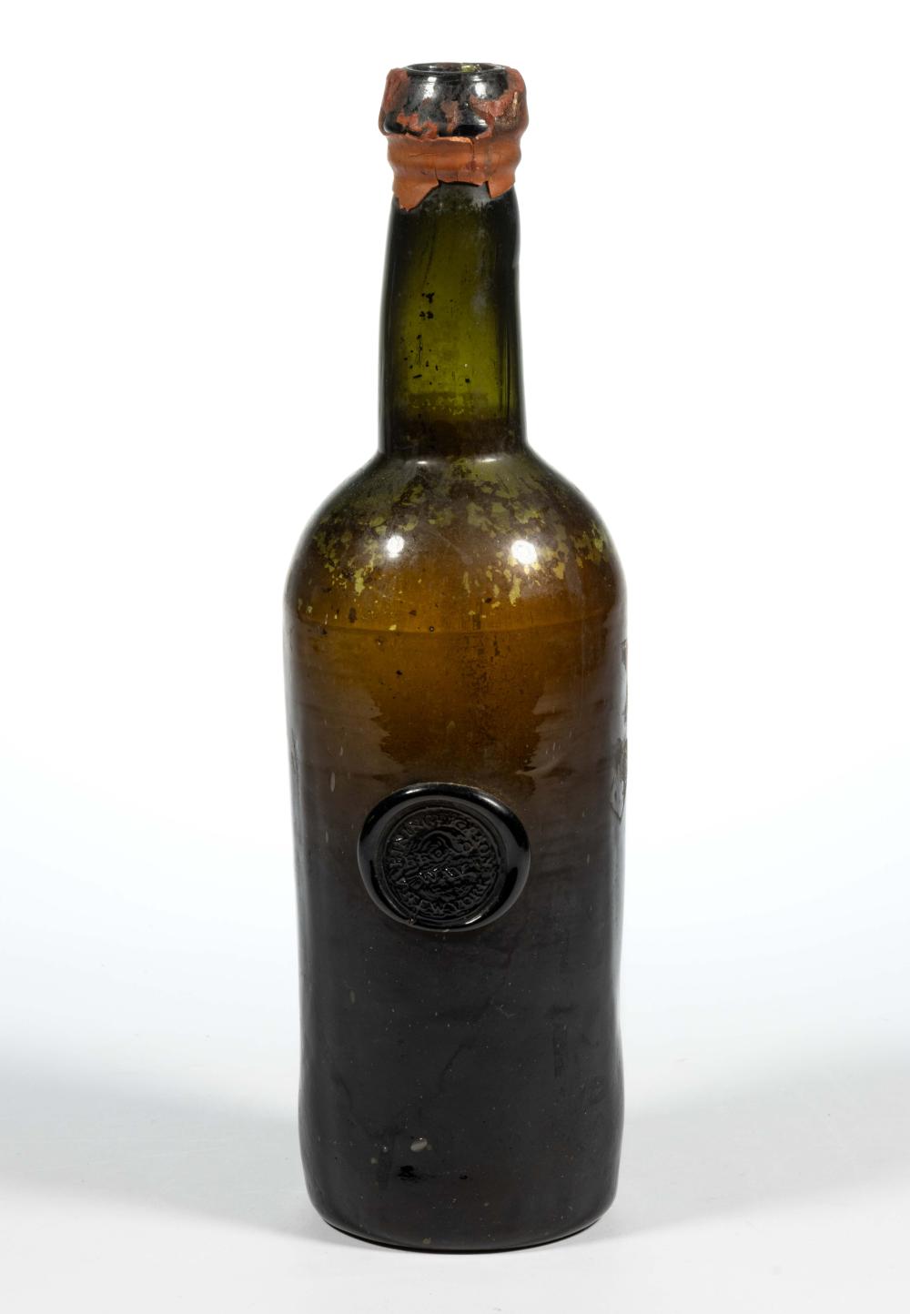 Black glass spirits bottle outlier comp
