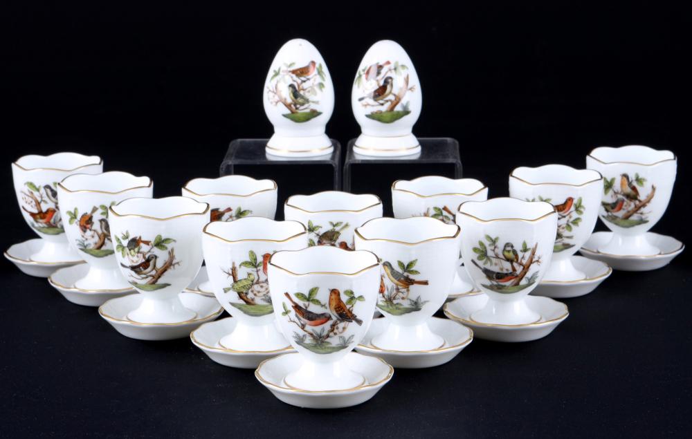 Auction comp thumbnail for Herend Rothschild 12 egg cups with salt and pepper shakers, (Antikauktion Krefeld, Lot 610)