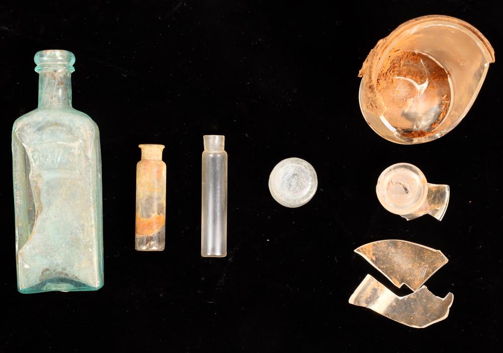 Auction photo: medical bottle and glass group from Holabird Western Americana lot 2047