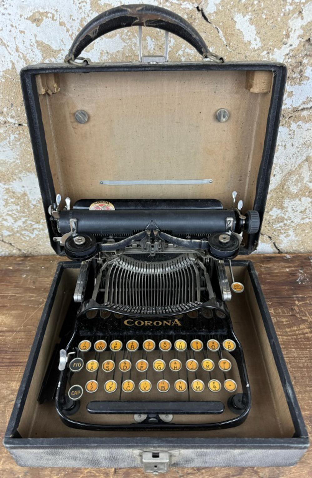 Reference image for documenting antique Royal typewriter value factors including model, serial number, typeface, decals, finish, case, keys, mechanics, repairs, rarity, and condition
